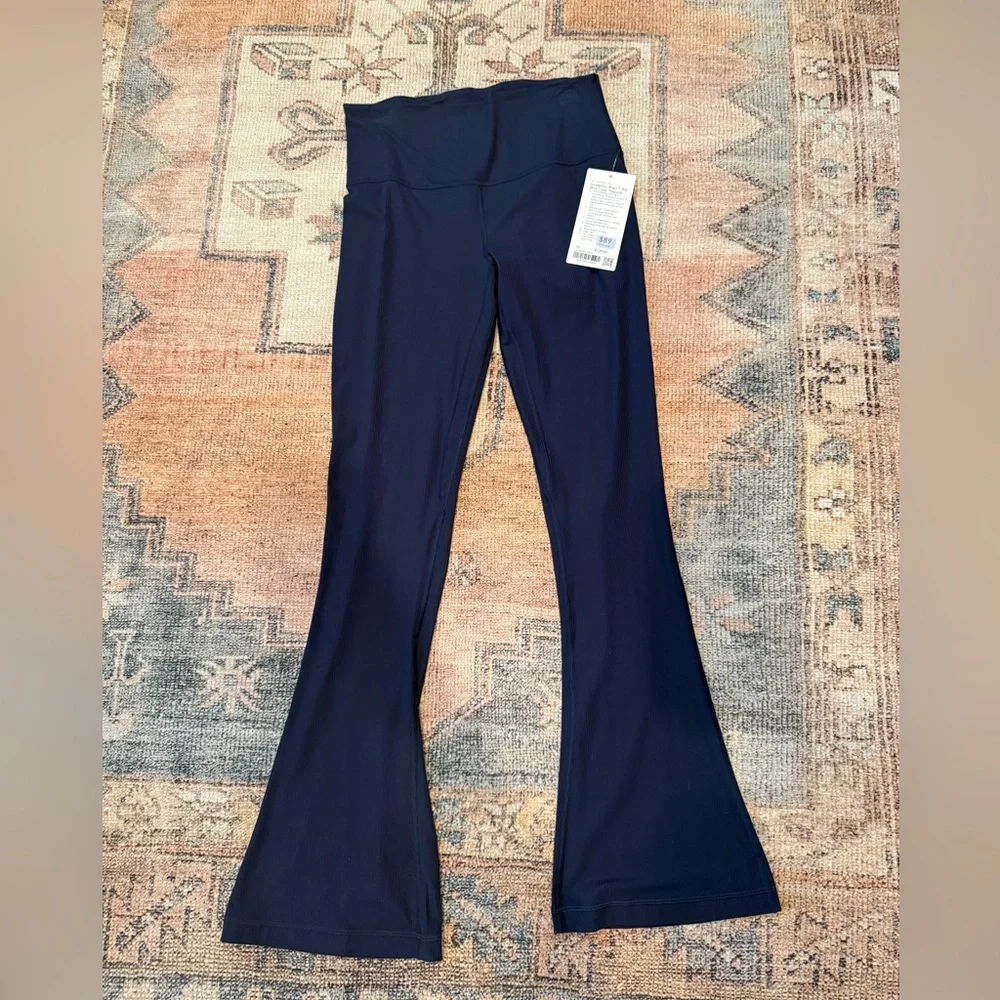 NWT! Lululemon 🍋, Rib Mini-Flare. Navy. Size 10 - Picture 3 of 5